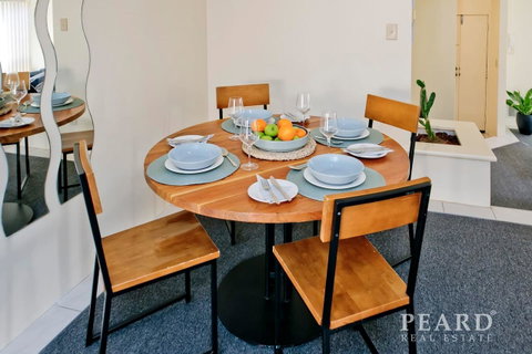 Scarborough Beach, Perth - Sun & Surf Villa - Tourism Townsville 25