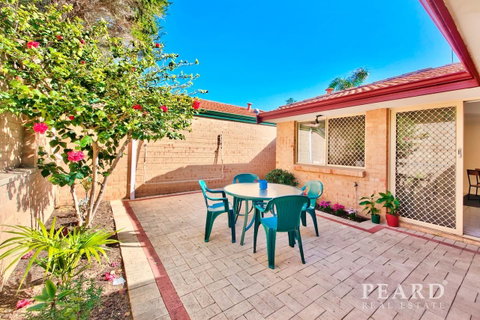 Scarborough Beach, Perth - Sun & Surf Villa - Tourism Townsville 17