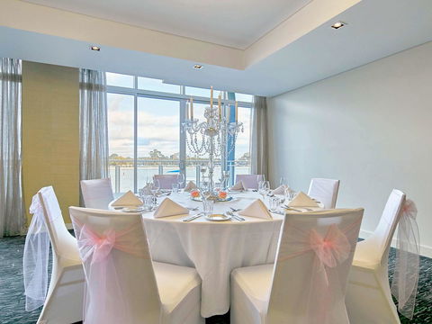 The Sebel Mandurah - Tourism Townsville 25