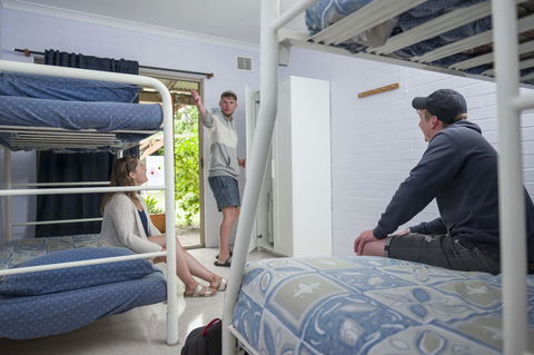 Lancelin Lodge - Tourism Townsville 37