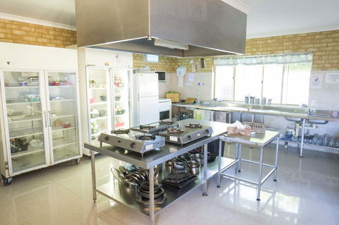 Lancelin Lodge - Tourism Townsville 22