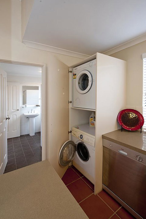 Como Executive Apartment - Tourism Townsville 14