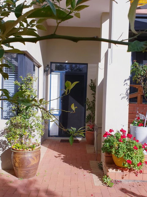 Como Executive Apartment - Tourism Townsville 3