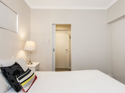 Hay WP - Tourism Townsville 12