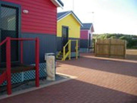 Dongara Tourist Park - Tourism Townsville 6