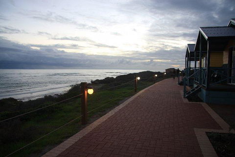 Dongara Tourist Park - Tourism Townsville 13
