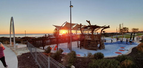 West Beach Lagoon 213 - Corner Unit! - Tourism Townsville 22