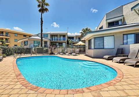 Scarborough Beach Front Resort - Shell Four - Tourism Townsville 14