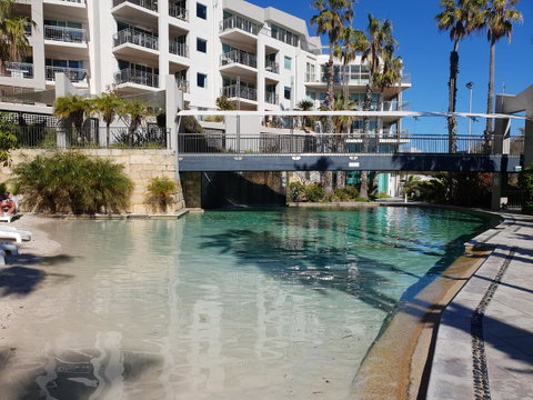 Scarborough - Oceanview 2 Bed, 2 Bathroom Apartment - Tourism Townsville 8
