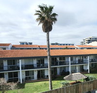 West Beach Lagoon 221  Stylish Apartment - Tourism Townsville