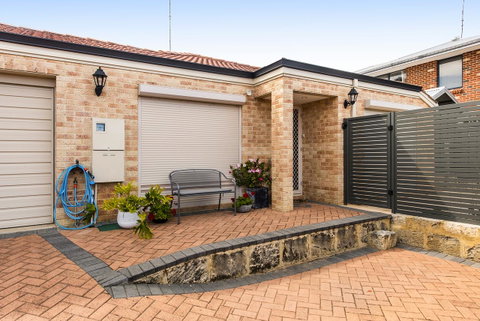 Scarborough Villa On Duke - Tourism Townsville 8