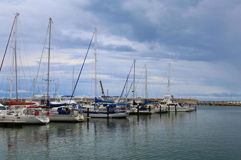 The Marina Hotel - Mindarie - Tourism Townsville 14