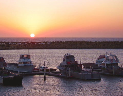 The Marina Hotel - Mindarie - Tourism Townsville 16