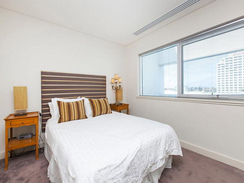 Beachfront Penthouse & Huge Terrace - Tourism Townsville 8