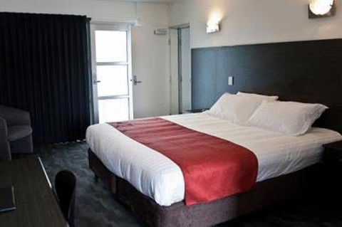 Brighton Hotel Motel - Tourism Townsville 11