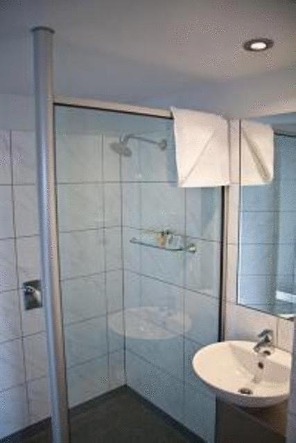 Brighton Hotel Motel - Tourism Townsville 13