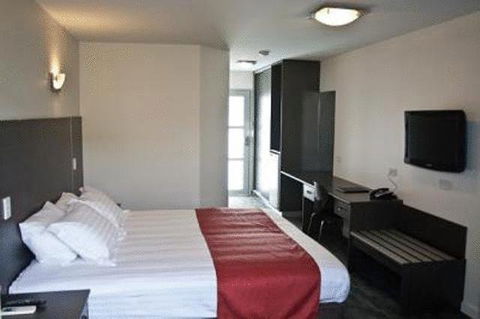 Brighton Hotel Motel - Tourism Townsville 10