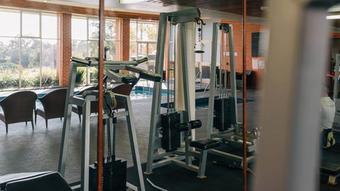 Country Club Tasmania - Tourism Townsville 3
