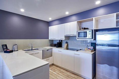 Peppers Seaport Hotel - Tourism Townsville 7