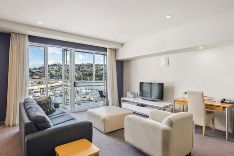 Peppers Seaport Hotel - Tourism Townsville 23