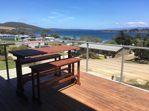 Couples Getaway On Bruny Island - Tourism Townsville 7