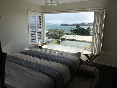 Couples Getaway On Bruny Island - Tourism Townsville 5