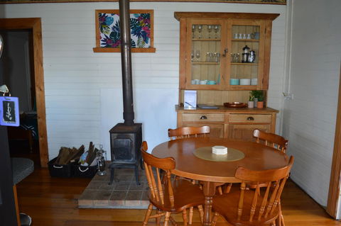 The Dragonfly Inn - Tourism Townsville 14