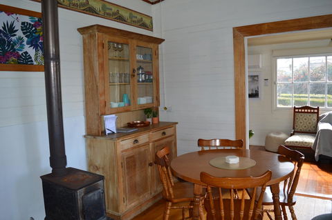 The Dragonfly Inn - Tourism Townsville 13