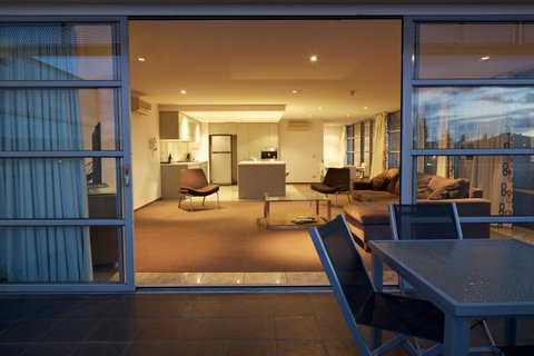 Zero Davey Boutique Apartment Hotel - Tourism Townsville 10