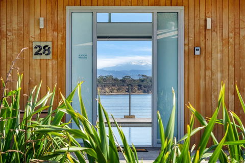 Sunset Bay Escape - Tourism Townsville 30
