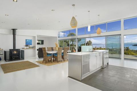 Sunset Bay Escape - Tourism Townsville 21