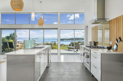 Sunset Bay Escape - Tourism Townsville 22