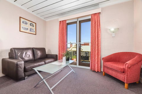 Balmoral On York - Tourism Townsville 1
