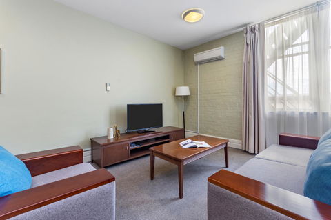 Launceston Central Apartment Hotel Official - Tourism Townsville 14