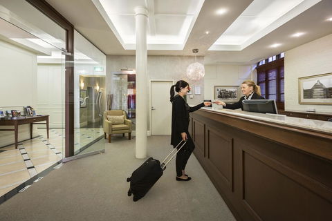 Launceston Central Apartment Hotel Official - Tourism Townsville 21