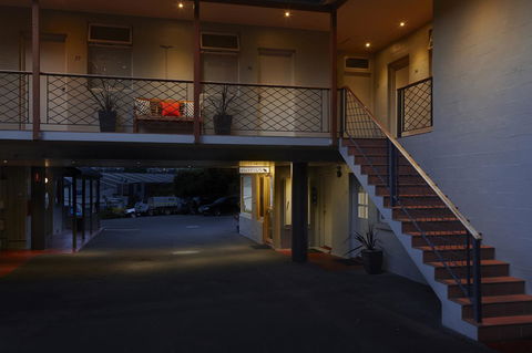Elphin Serviced Apartments - Tourism Townsville 20