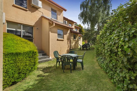 Elphin Serviced Apartments - Tourism Townsville 41