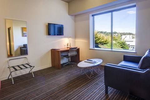 Mantra Charles Hotel - Tourism Townsville 19