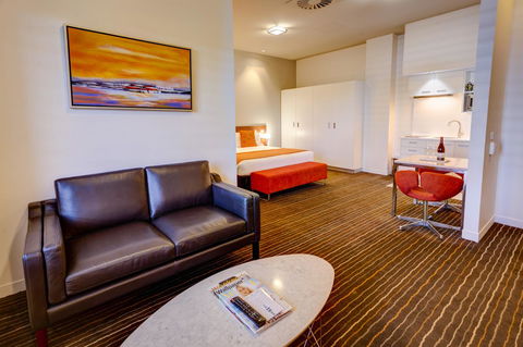 Mantra Charles Hotel - Tourism Townsville 22