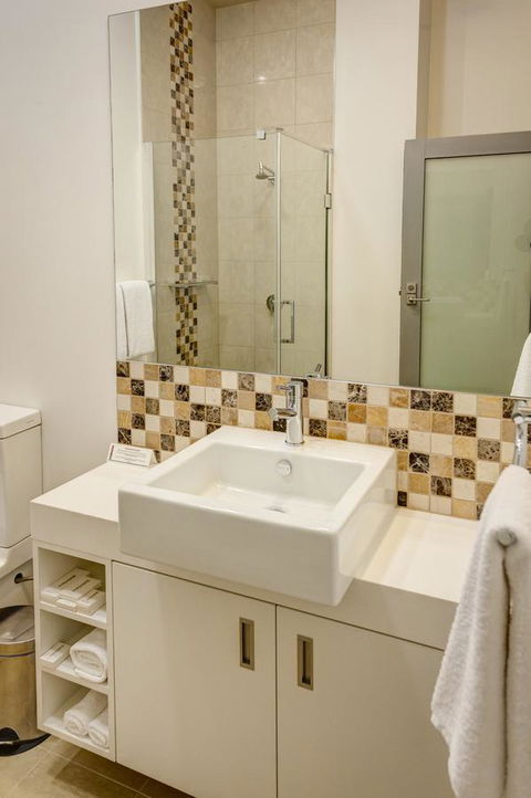 Mantra Charles Hotel - Tourism Townsville 26