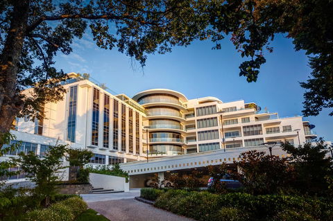 Mantra Charles Hotel - Tourism Townsville 0