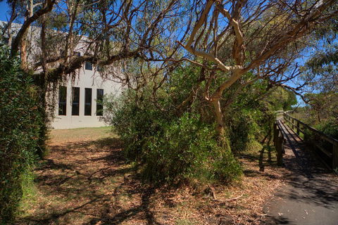 Amare Beachside Luxury - Tourism Townsville 23