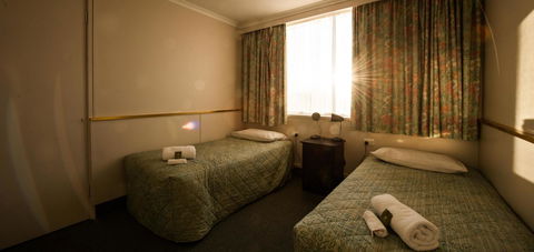 Parklane Motel - Tourism Townsville 25