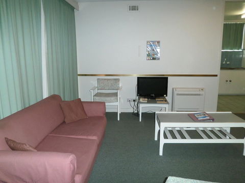 Parklane Motel - Tourism Townsville 32