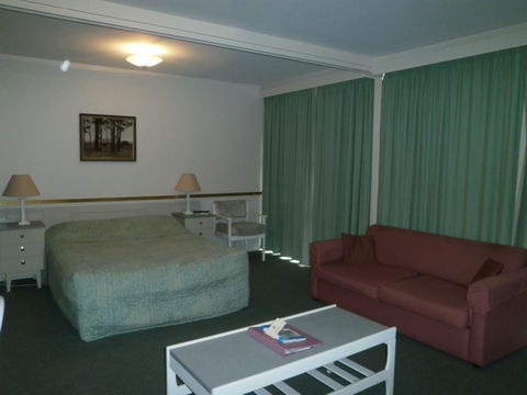 Parklane Motel - Tourism Townsville 34
