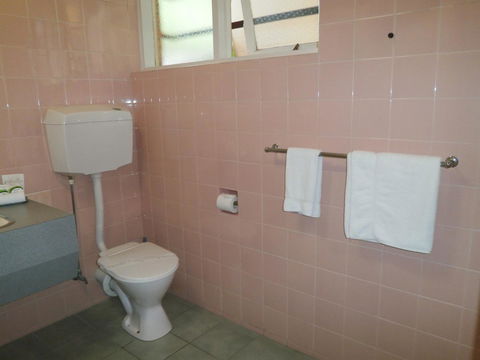 Parklane Motel - Tourism Townsville 36