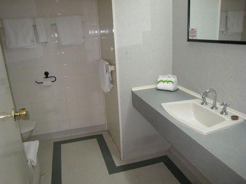 Parklane Motel - Tourism Townsville 40