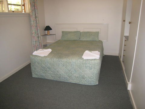 Parklane Motel - Tourism Townsville 28