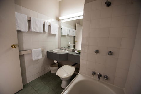 Parklane Motel - Tourism Townsville 21