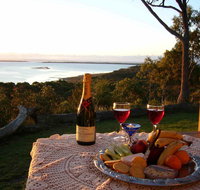 Island View Spa Cottage - Tourism Townsville